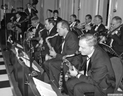 vintage swing band