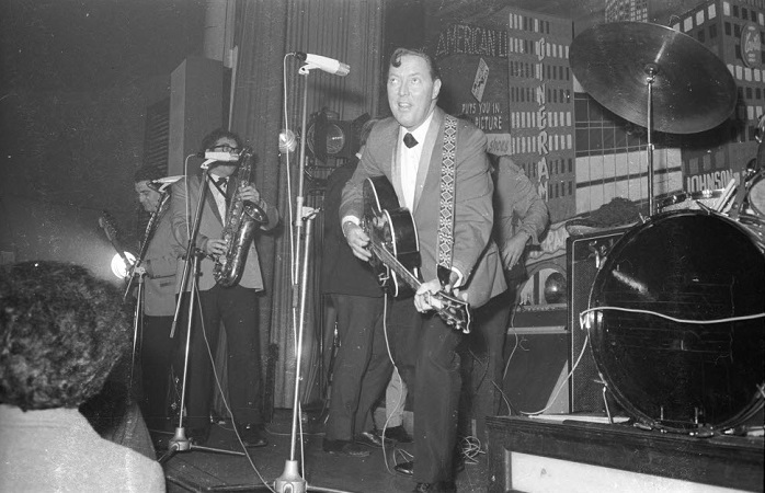 Bill Haley: rock'n'roll je tu!